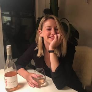 Meet your Posher, Aleia